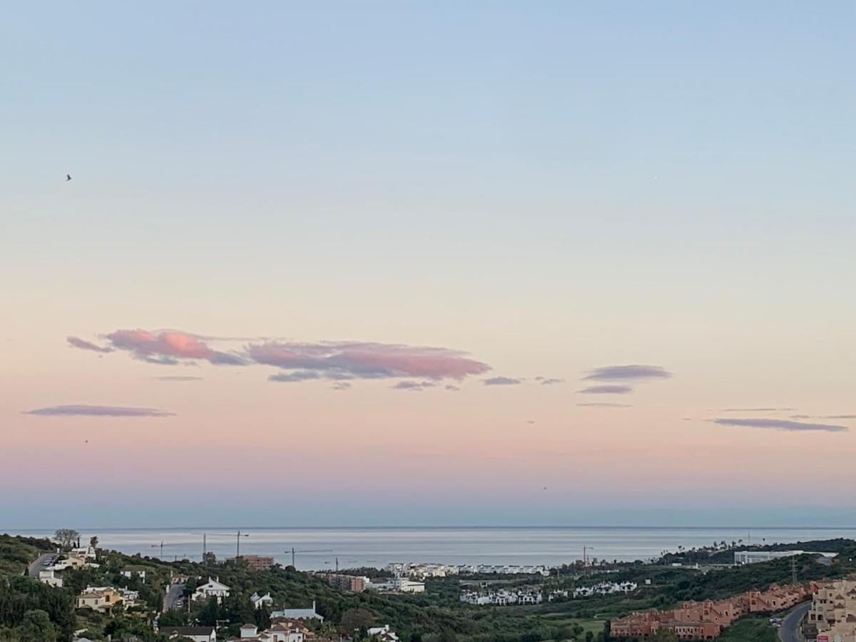 Penthouse Seaview And Golf Valle Romano Estepona Exterior foto