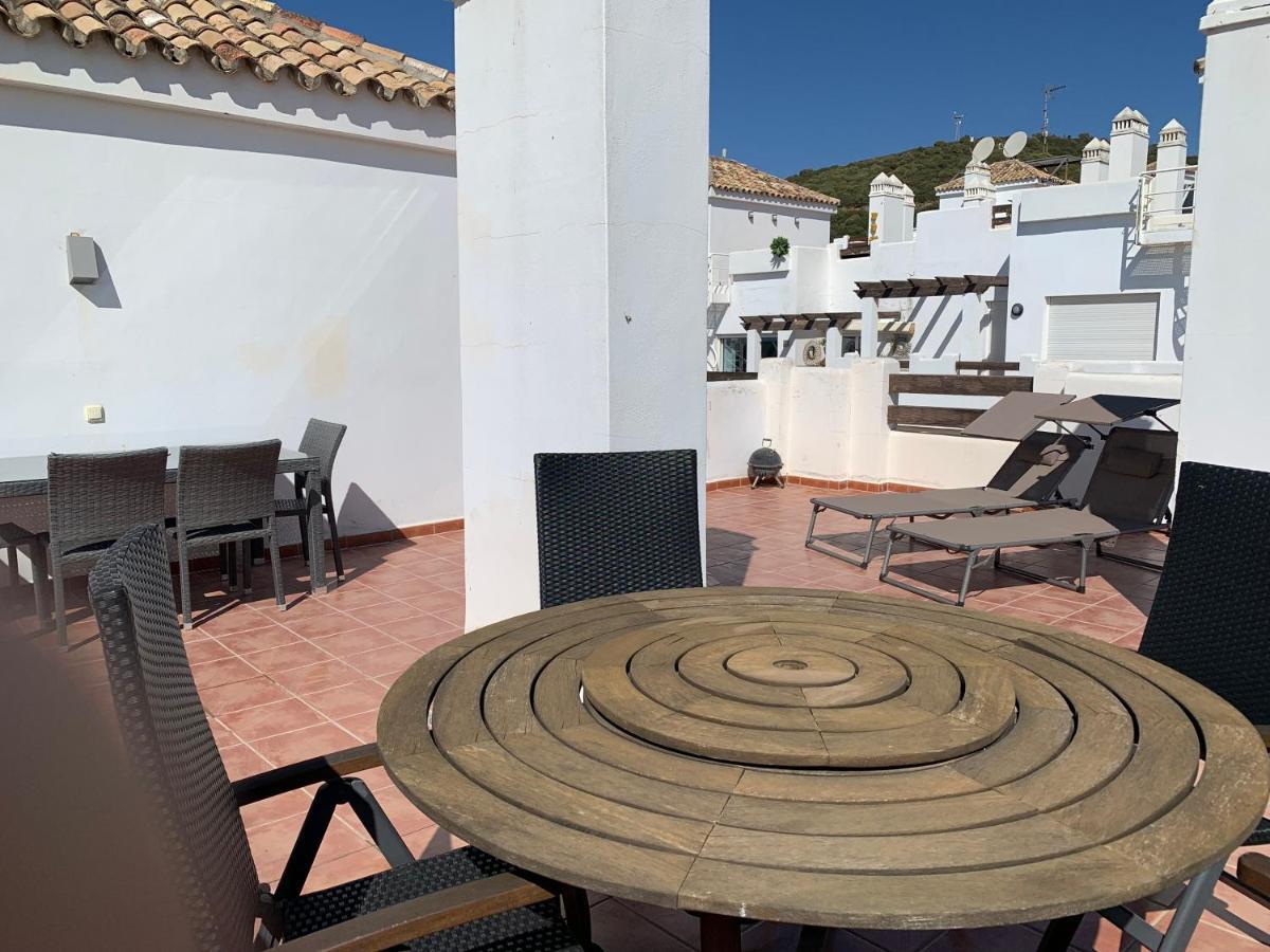 Penthouse Seaview And Golf Valle Romano Estepona Exterior foto
